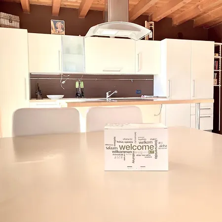 Mit Privatem Garten Und Schoener Aussicht Apartment Moniga del Garda